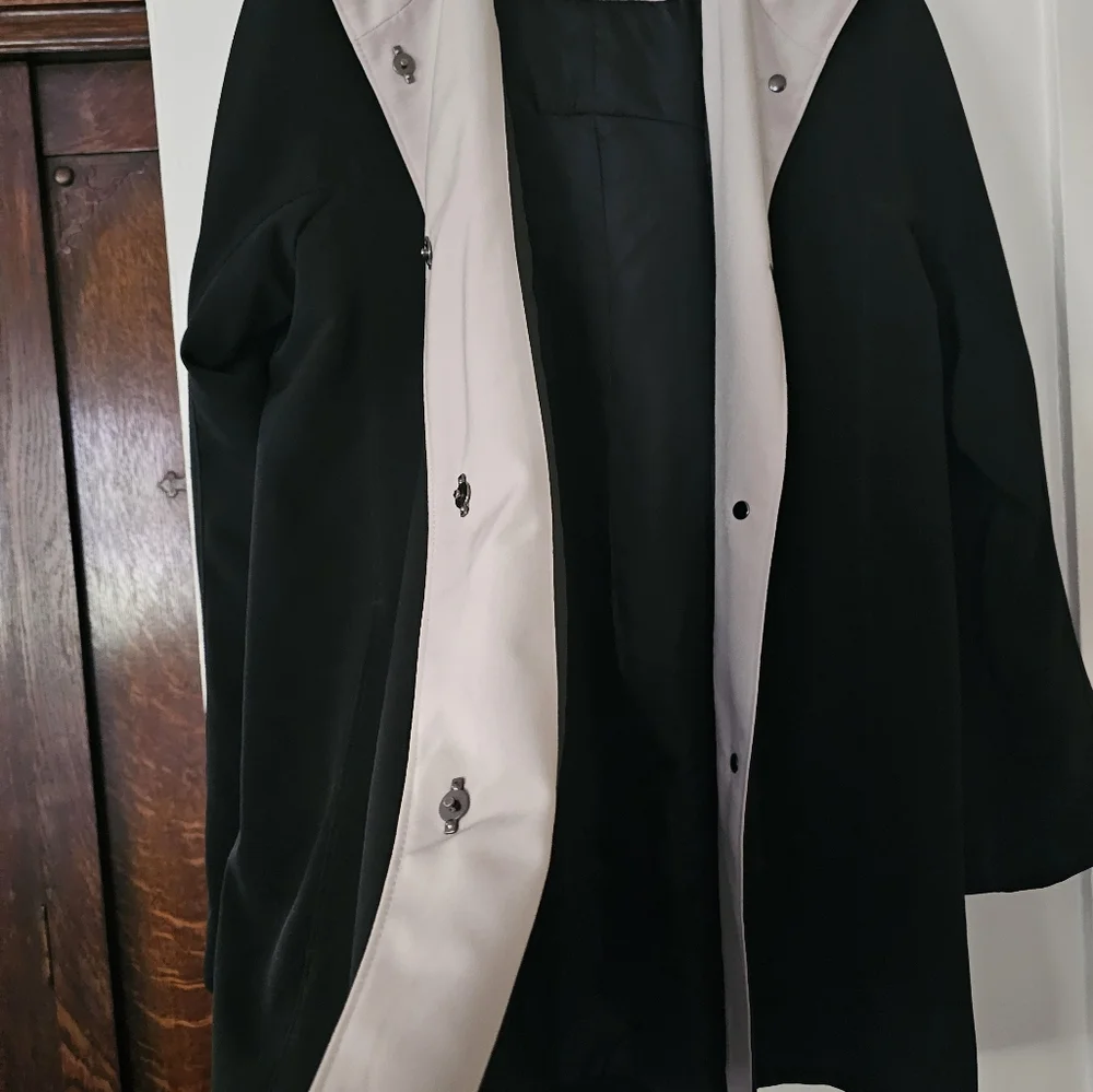 Jacket - Picture 3 of 9